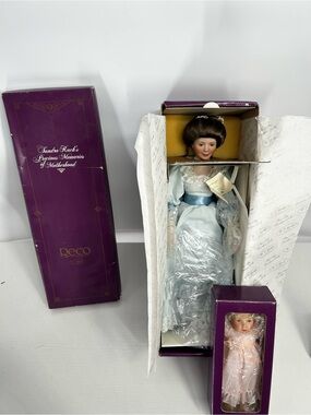 Sandra Kuck Precious Memories of Motherhood China Doll “Loving Steps” 1989 Reco